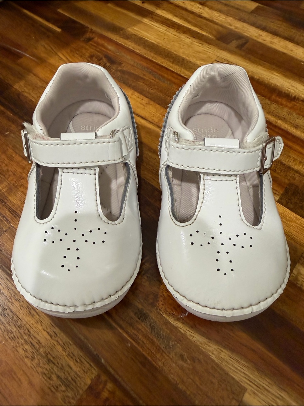 Stride Rite White Patent T-Strap Mary Jane Kids Shoes